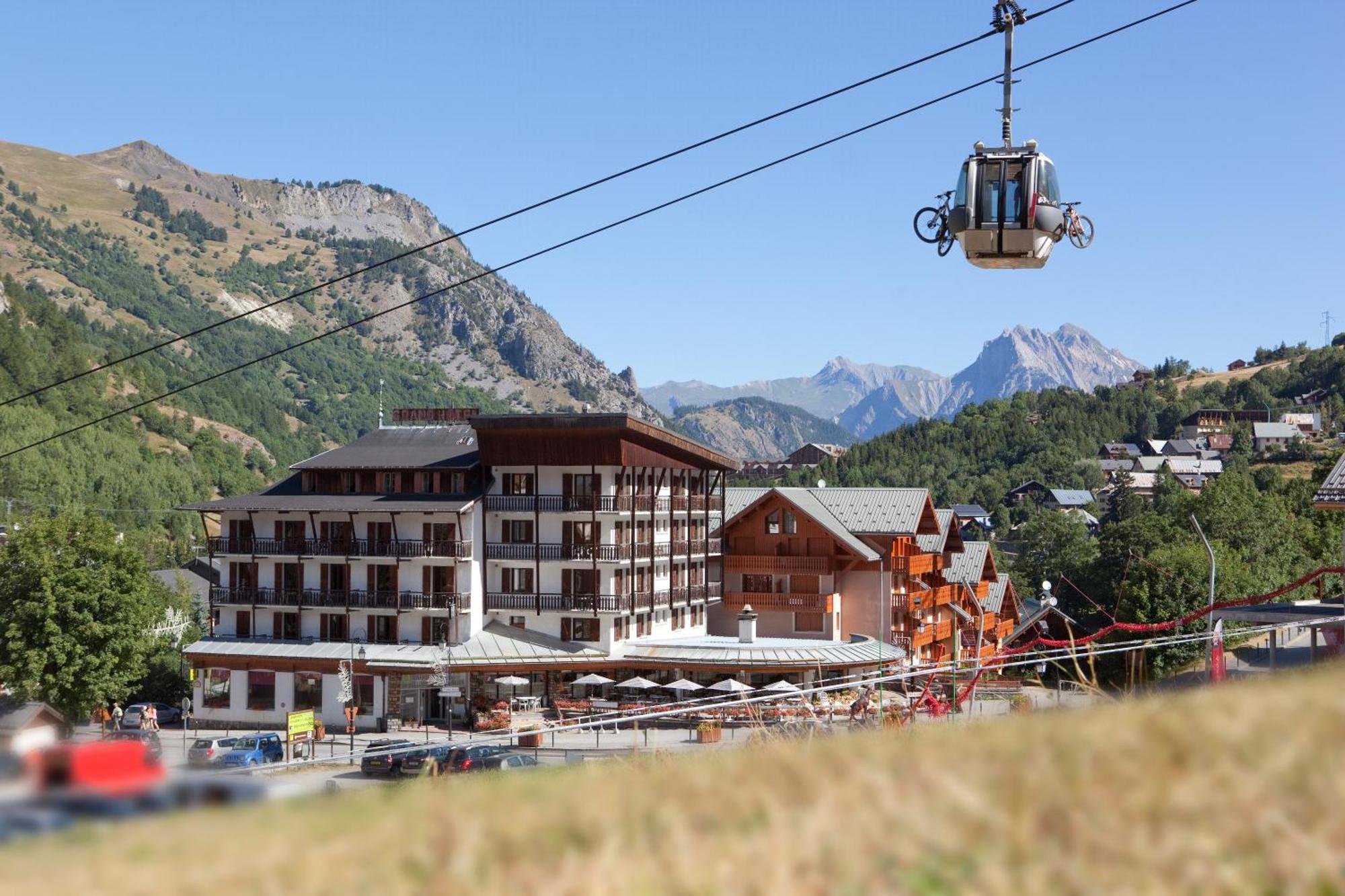 Grand Hotel De Valloire Et Du Galibier Εξωτερικό φωτογραφία